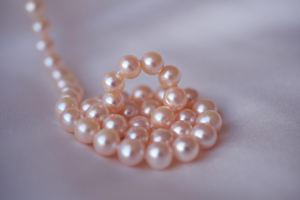 Classic Freshwater Pearl Stud Earrings